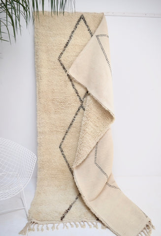 Vintage Beni Ourain Rug Plush Wool Berber Rug