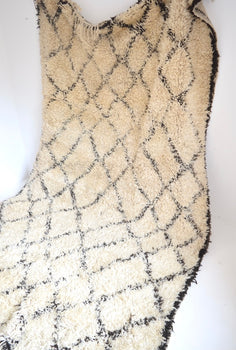 Vintage BENI OURAIN Plush Berber Rug