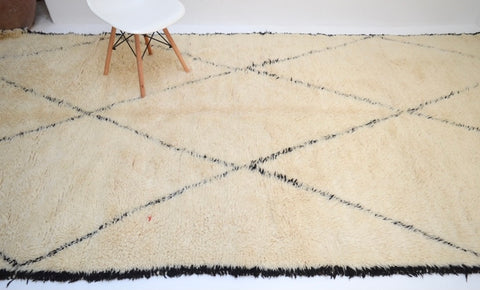 Vintage BENI OURAIN Rug Plush Berber Rug