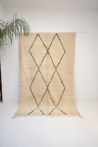 Vintage Beni Ourain Rug Plush Wool Berber Rug