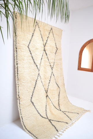 Vintage Beni Ourain Rug Handwoven Plush Wool Rug BQ1773