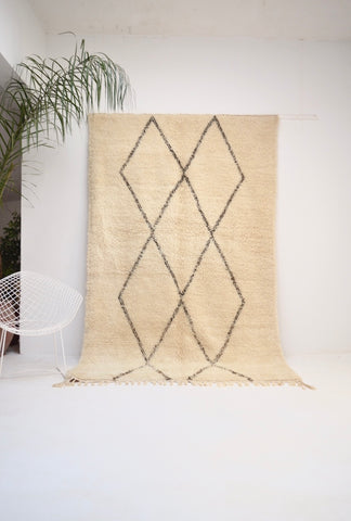 Vintage Beni Ourain Rug Plush Wool Berber Rug