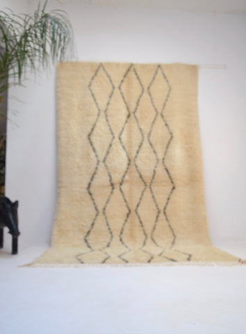 Vintage Beni Ourain Rug Plush Berber Wool Rug
