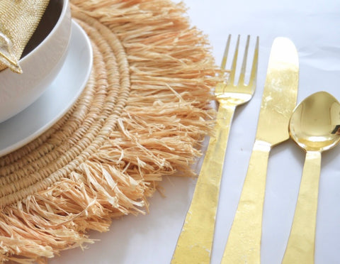 Moroccan Raffia Placemats Wedding Charger 45 cm Woven Raffia Fringe Set of Four