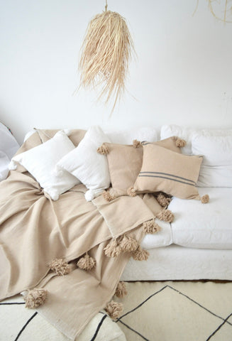 Moroccan XL Pom Pom Blanket with Large Pom Pom's Latte