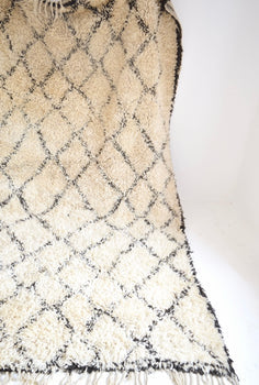 Vintage BENI OURAIN Plush Berber Rug