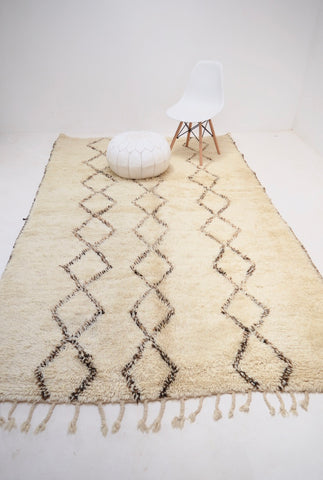 Vintage BENI OURAIN Rug Plush Wool Berber Rug