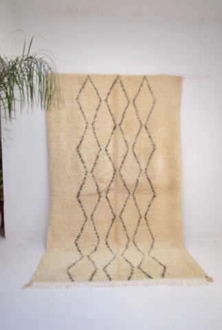 Vintage Beni Ourain Rug Plush Berber Wool Rug BQ1780