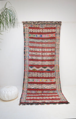 Queens Delight - Vintage Moroccan kilim Berber Rug