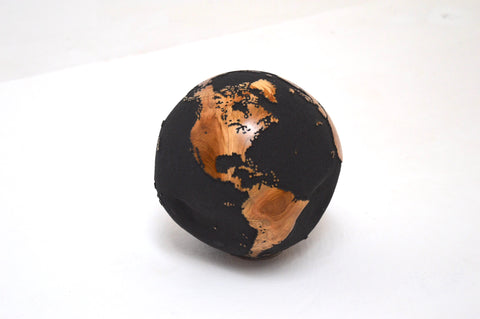 Bruno Helgen Globe
